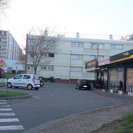Chambre 1 Personne Et Studio 1 Personne Avec Entree Libre Et Salle De Bain Privee Colomiers Ngoại thất bức ảnh
